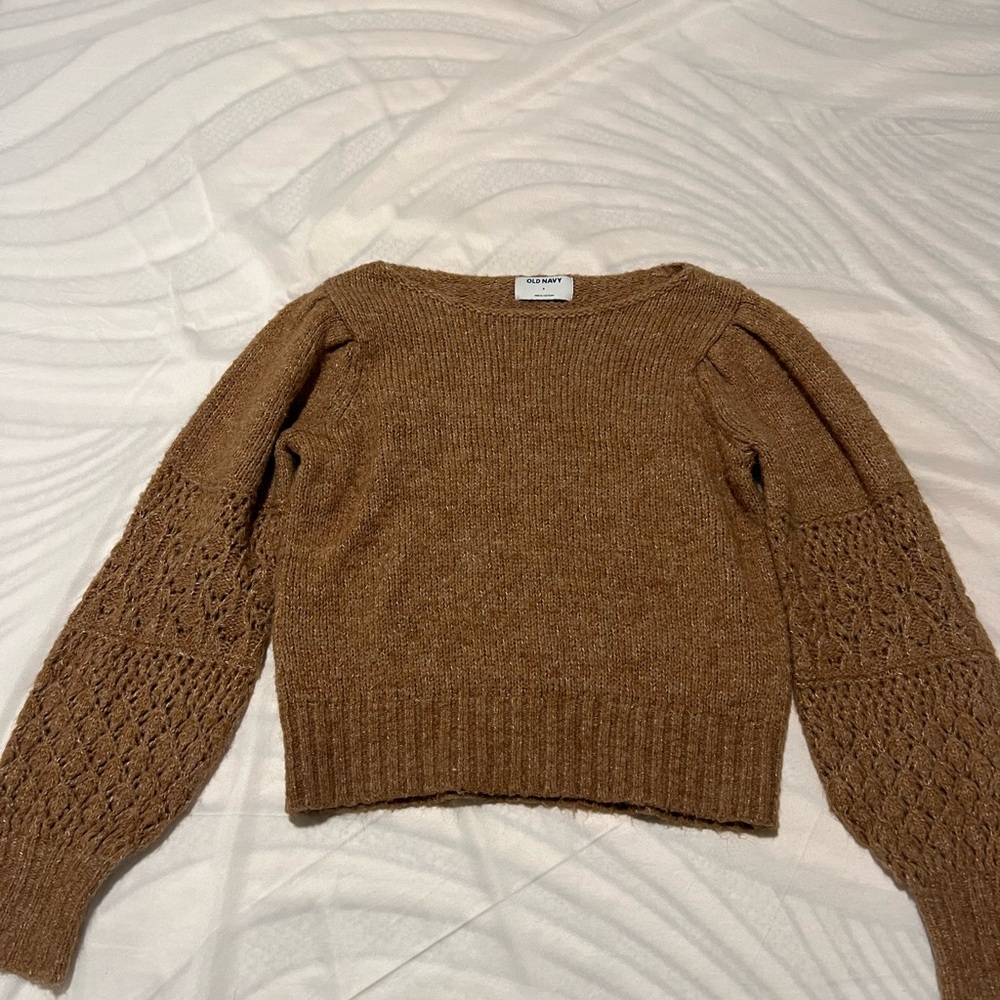 Old Navy Crew Neck kind of cropped  Sweater with Textured Sleeves